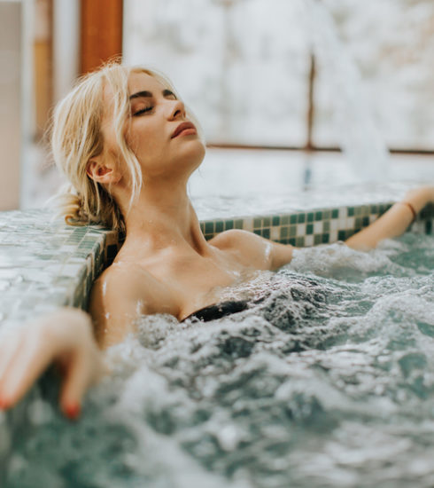 Tips and treatments to try hydrotherapy at home