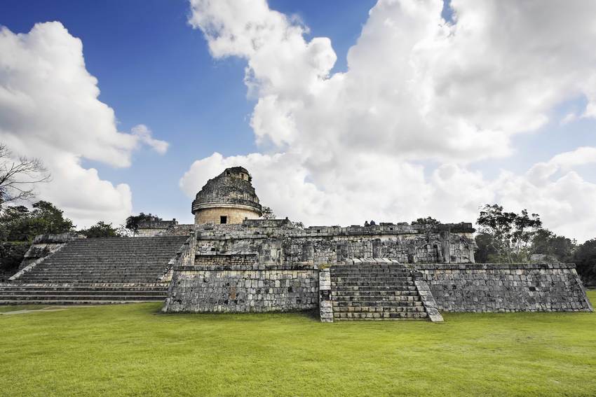 Observatorio El Caracol en Chichen Itzá Riviera Maya