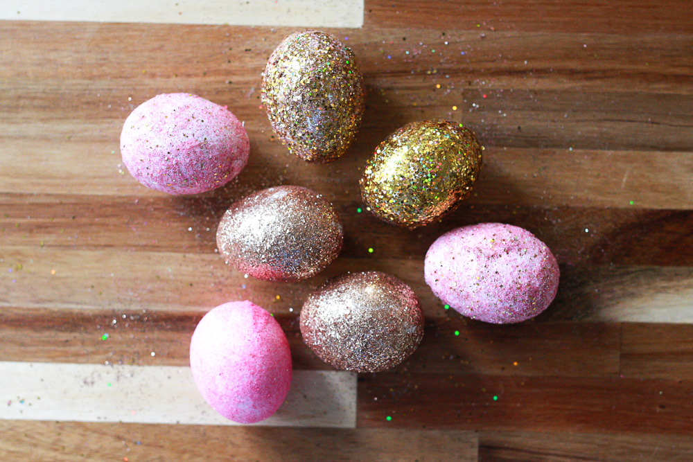 Glitter DIY Easter eggs